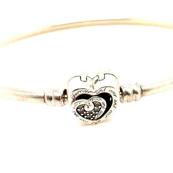 Pandora Forever & Ever Heart Clasp Bangle - Picture 2 of 6